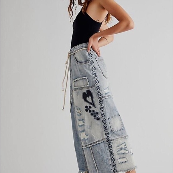 Maxed Out Maxi-NWOT - Picture 3 of 7